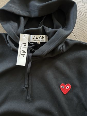 Hoodie Comme des Garcons Play schwarz Grösse L neu