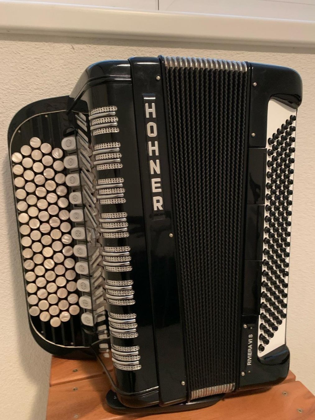 Hohner Musikinstrumente: Akkordeon Hohner Riviera Vl S – Gebraucht aus Unterrindal von  2
