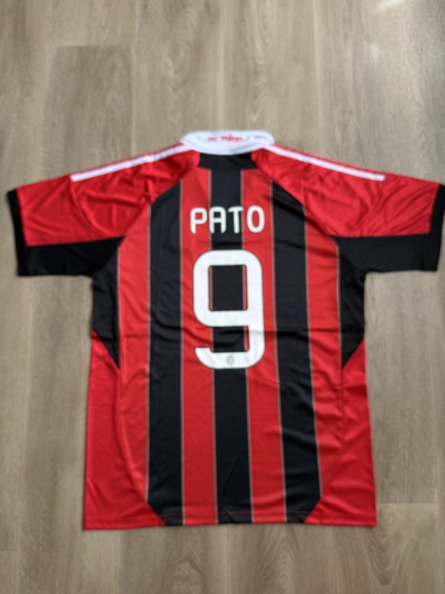 Adidas Canottiere & Pantaloni: Pato #9 AC Milan 2012/13 XL – Nuovo e nell'imballaggio originale da Winterthur venduto da Imro84