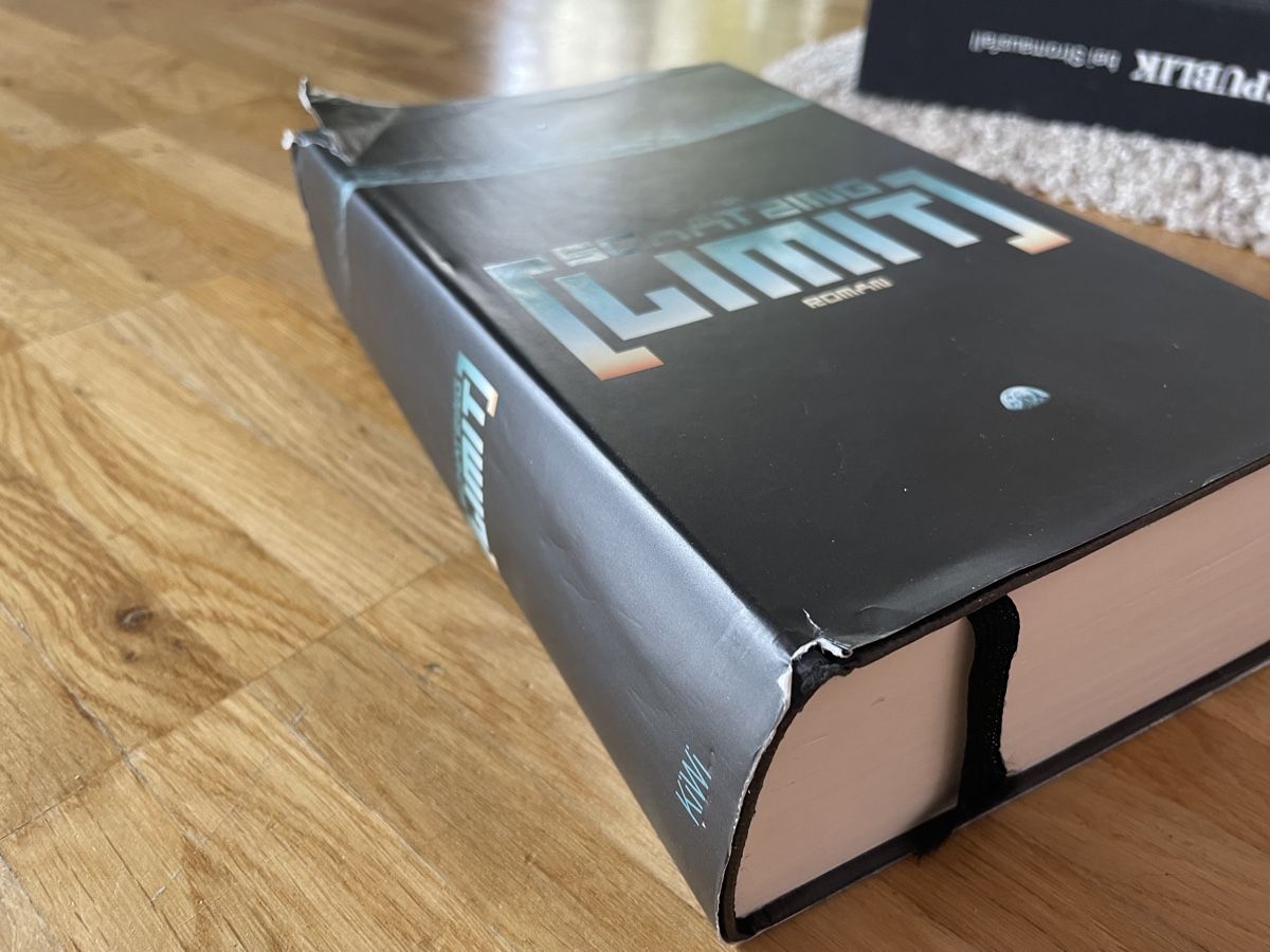Bücher: Limit von Frank Schätzing – Gebraucht aus Zürich von blooddrunk