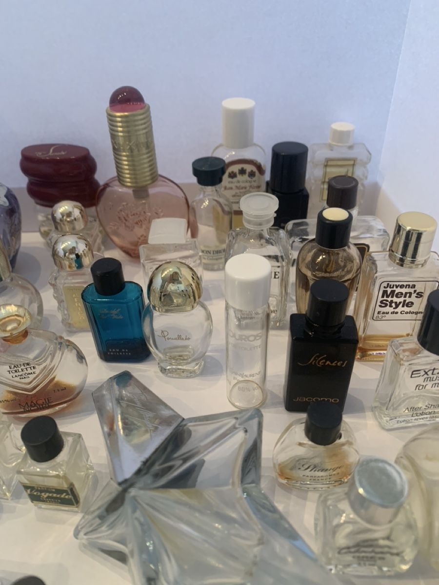 Profumi & Eau de Toilette: Leere Parfum Miniaturen – Usato da Hochdorf venduto da Blume007 5