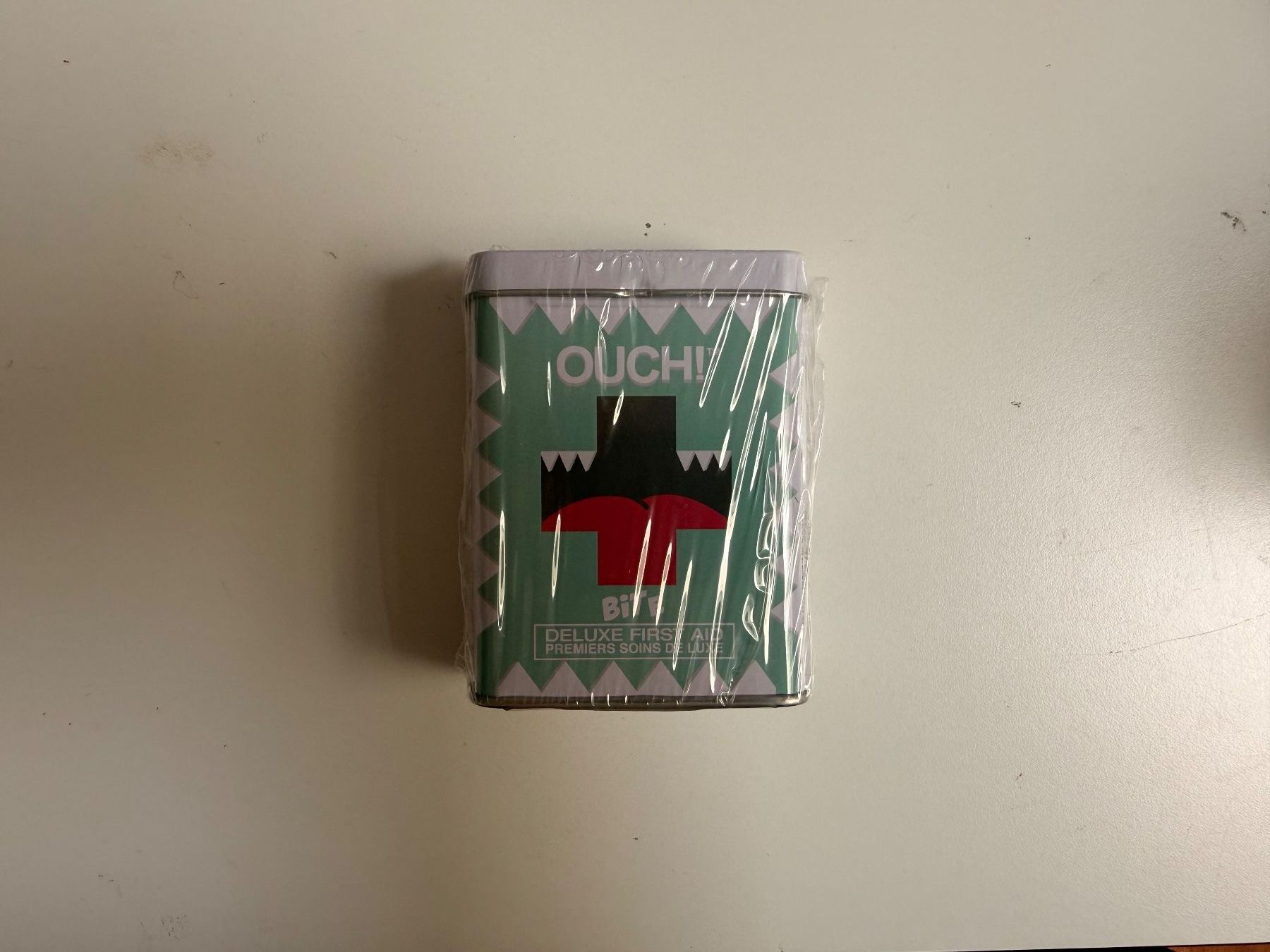 Autres soins du corps: Ouch Pflaster Box Neu & Originalverpackt 24 Stk – Neuf avec emballage d'origine à Zug par isdach