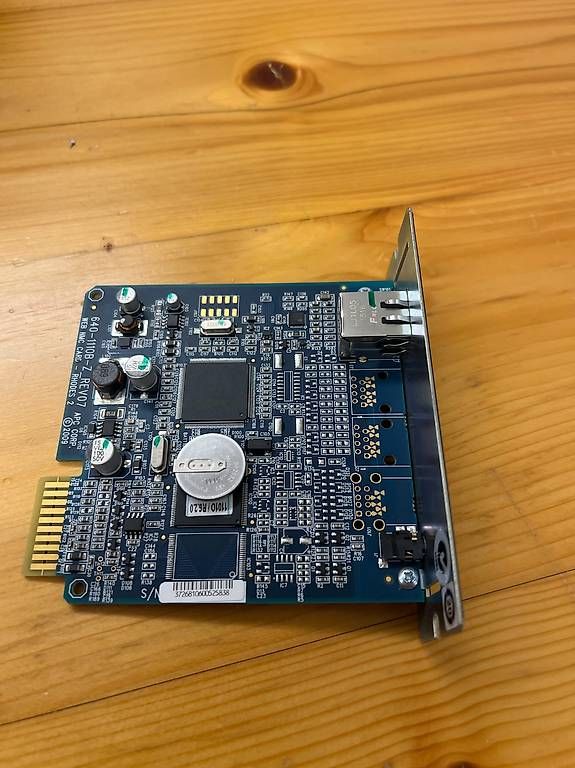 Laufwerke & Adapter: APC AP9630 Netweotk Management Card – Gebraucht aus Langenthal von Walch 2