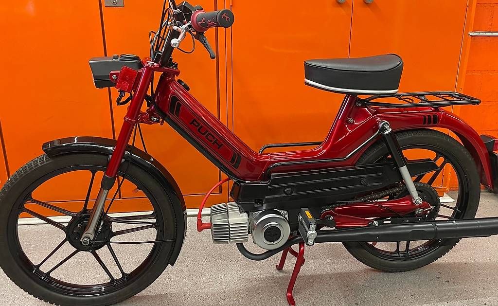 Puch Ciclomotori: Puch maxi s, sehr schön!! – Usato da Wegenstetten venduto da autodienstleistungen