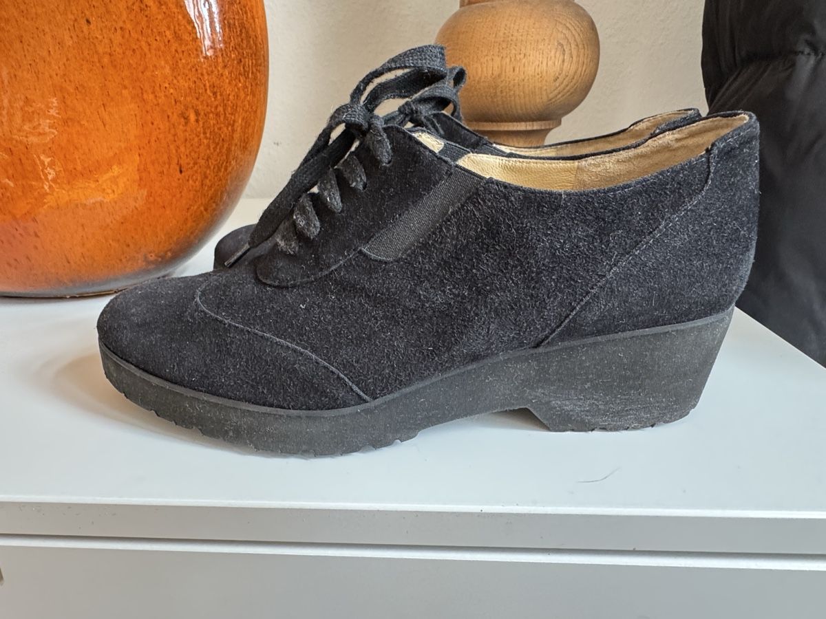 Brunate Scarpe da donna: Brunati suede brogues, new – Nuovo (secondo la descrizione) da Basel venduto da FlorinBasel