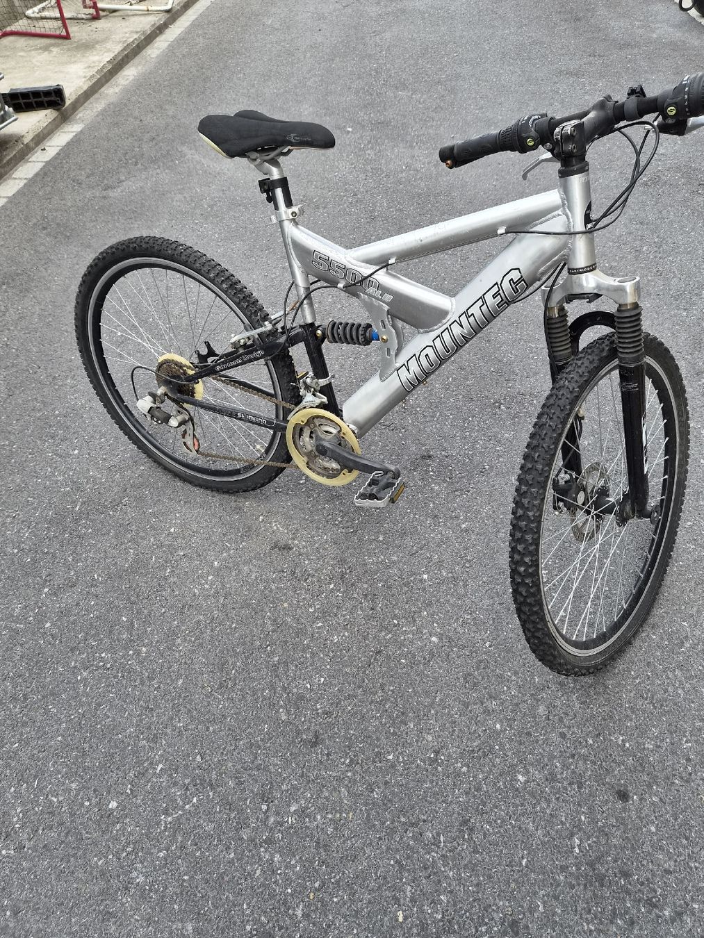 Biciclette: velo byke – Difettoso da Reichenburg venduto da AK307