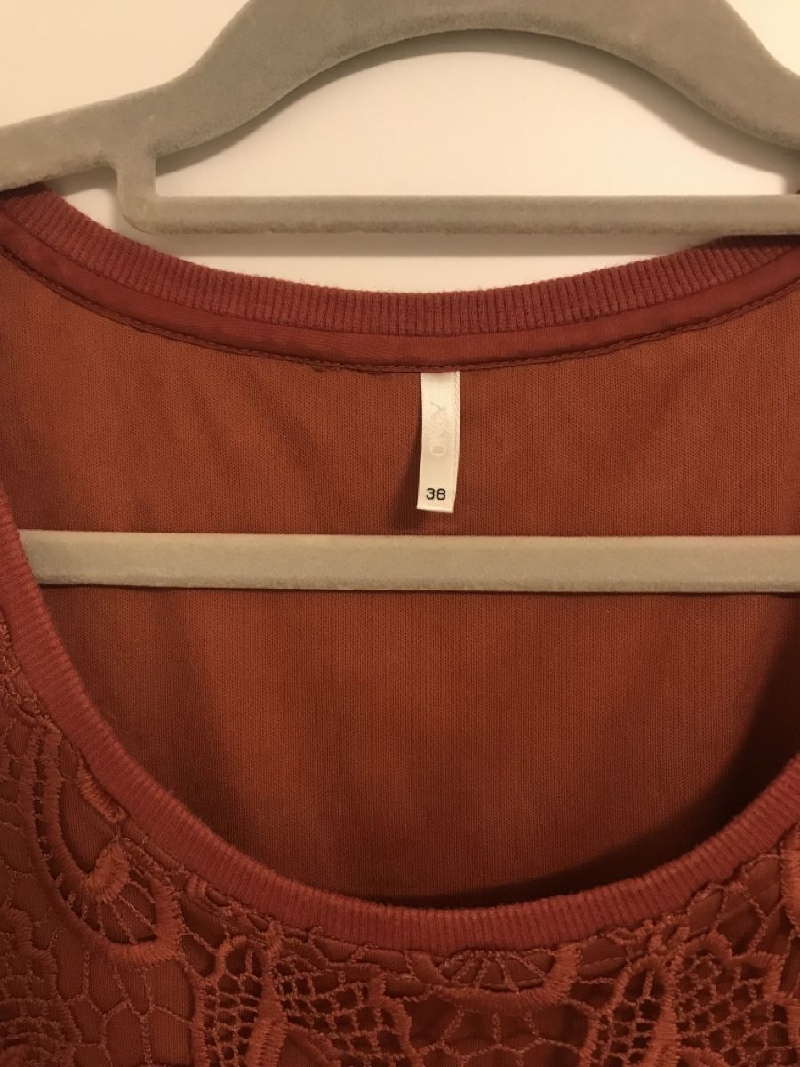 Only Top: Damen Top Only mit Spitze ,Grösse 38 rostrot  – Usato da Dübendorf venduto da nela123 2
