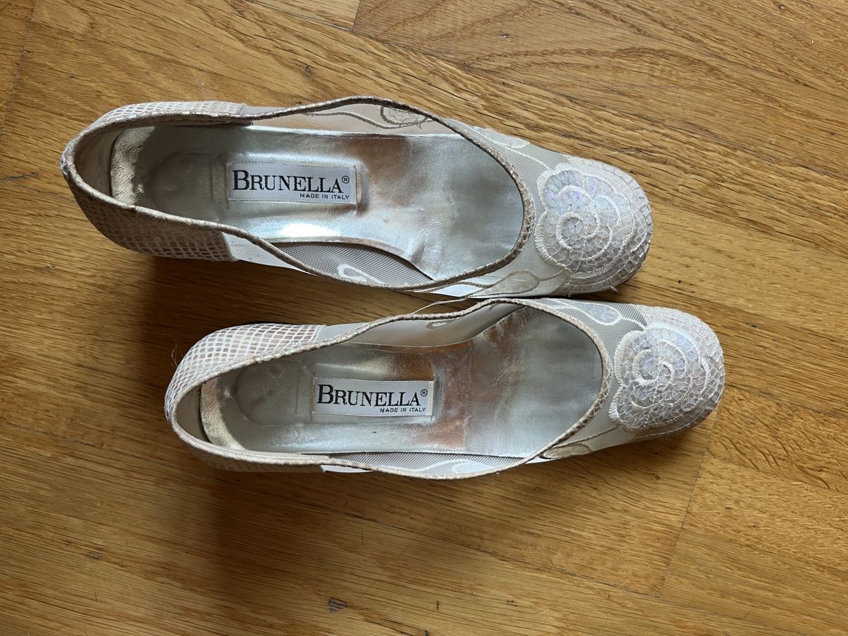 Damenschuhe: Hübsche Vintage pumps – Gebraucht aus Zürich von chloezurich 3