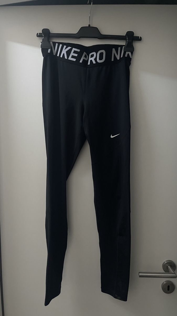 Nike Leggings: Nike Leggings, Gr. L – Gebraucht aus Lausen von sim_hgp6