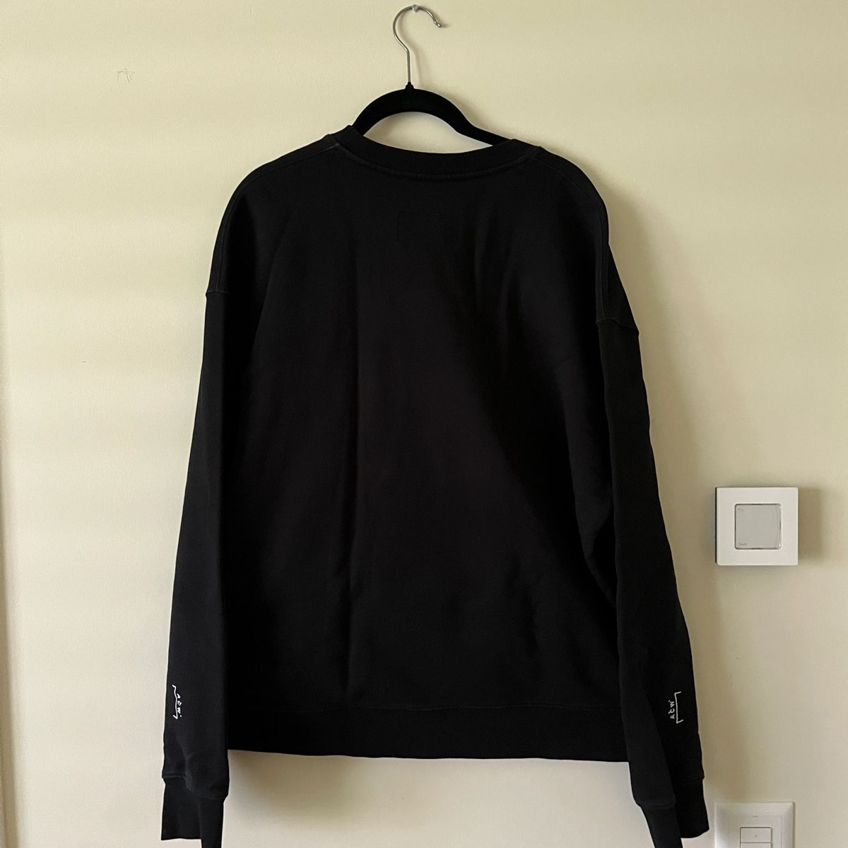 Maglioni & Felpe: A-COLD-WALL logo-print crew neck sweatshirt – Usato da Tannay venduto da hypefromhome 1