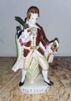 ROKOKO Porzellan-Figur 'JUNGER EDELMANN' - anfangs 20. Jht?