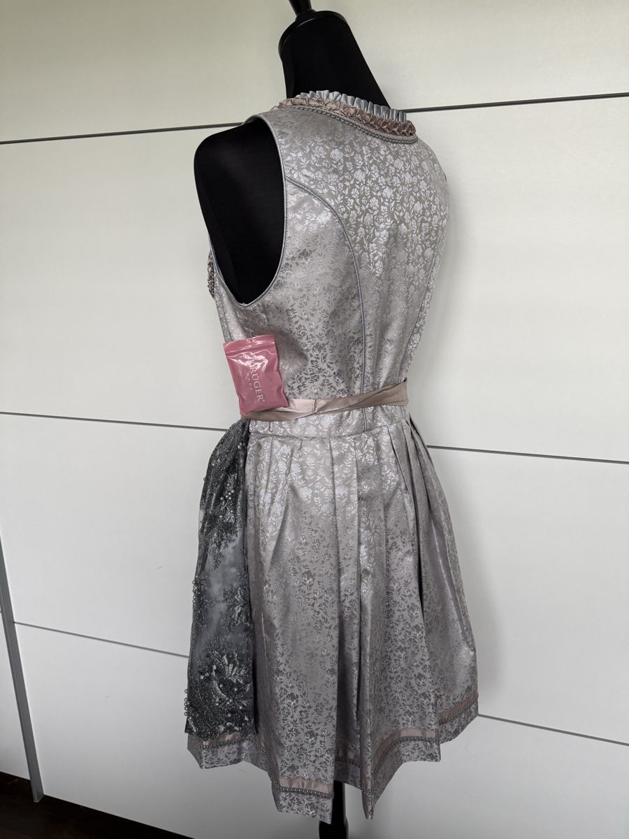 Krüger Vestiti: Wunderschönes Krüger Dirndl in Gr. 40 / neu! – Nuovo e nell'imballaggio originale da Olten venduto da ale_nb2x 6