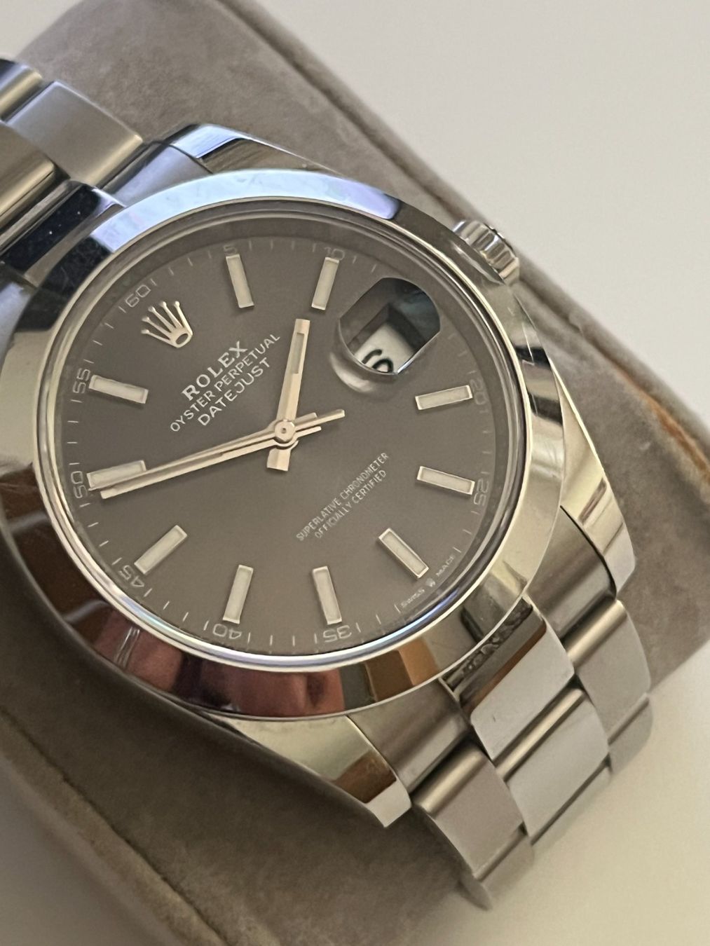 Rolex Orologi: ROLEX Datejust Rhodium Dial  41mm Full Set – Usato da Gränichen venduto da Paolosch 2