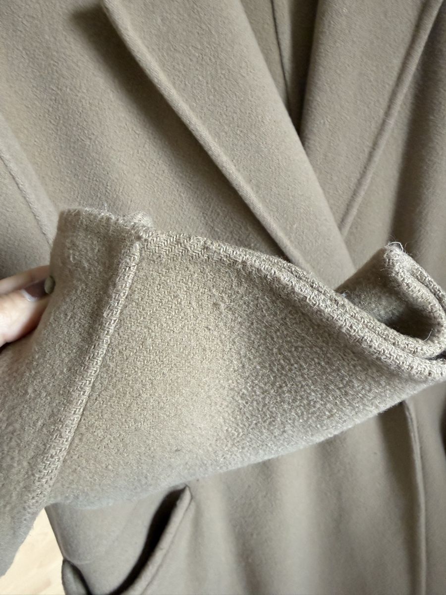 Closed Cappotti: Closed Mantel beige • M – Usato da Erlenbach ZH venduto da Arti83 1