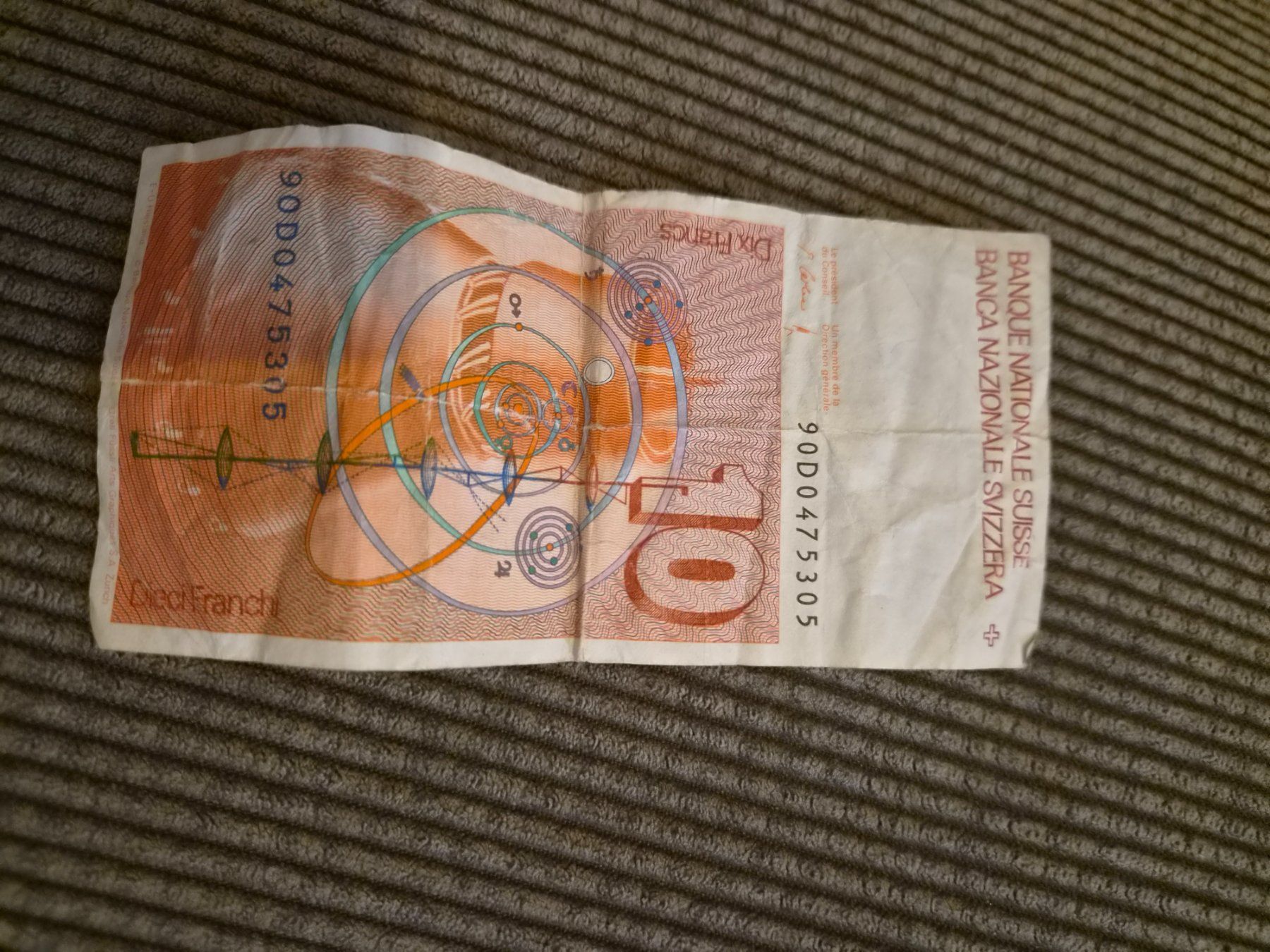 Banknoten: Noten und Münzen – Gebraucht aus Männedorf von SaryM