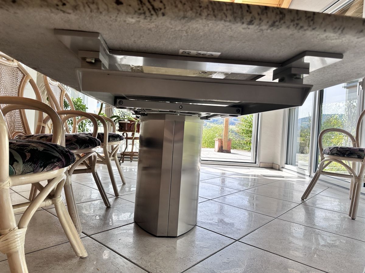 Tischset: Steintisch + 8 Stühle – Neu (gemäss Beschreibung) aus Rünenberg von nin_7qct 3