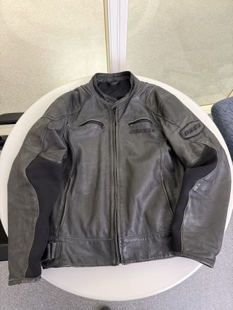 Dainese Motorrad Lederjacke