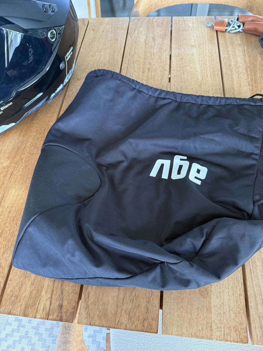 AGV Caschi & visiere: Motorradhelm AGV Grösse L – Usato da Zürich venduto da pesawat 5