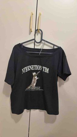 Damen T-Shirt schwarz mit Katzenmotiv gebraucht