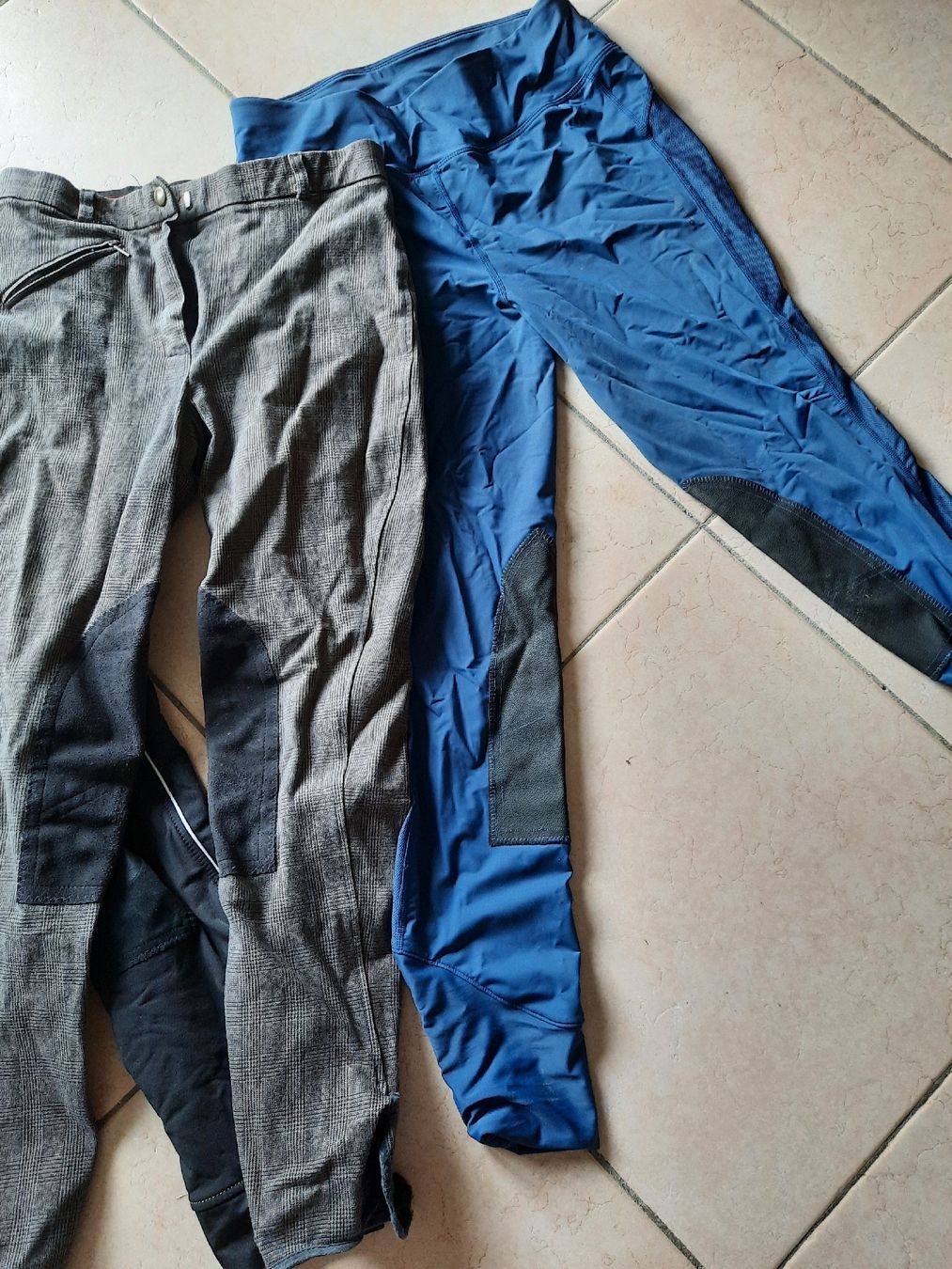Pantaloni: 3 Reithosen ca. Gr 40 – Usato da Lengnau BE venduto da Enaile 2