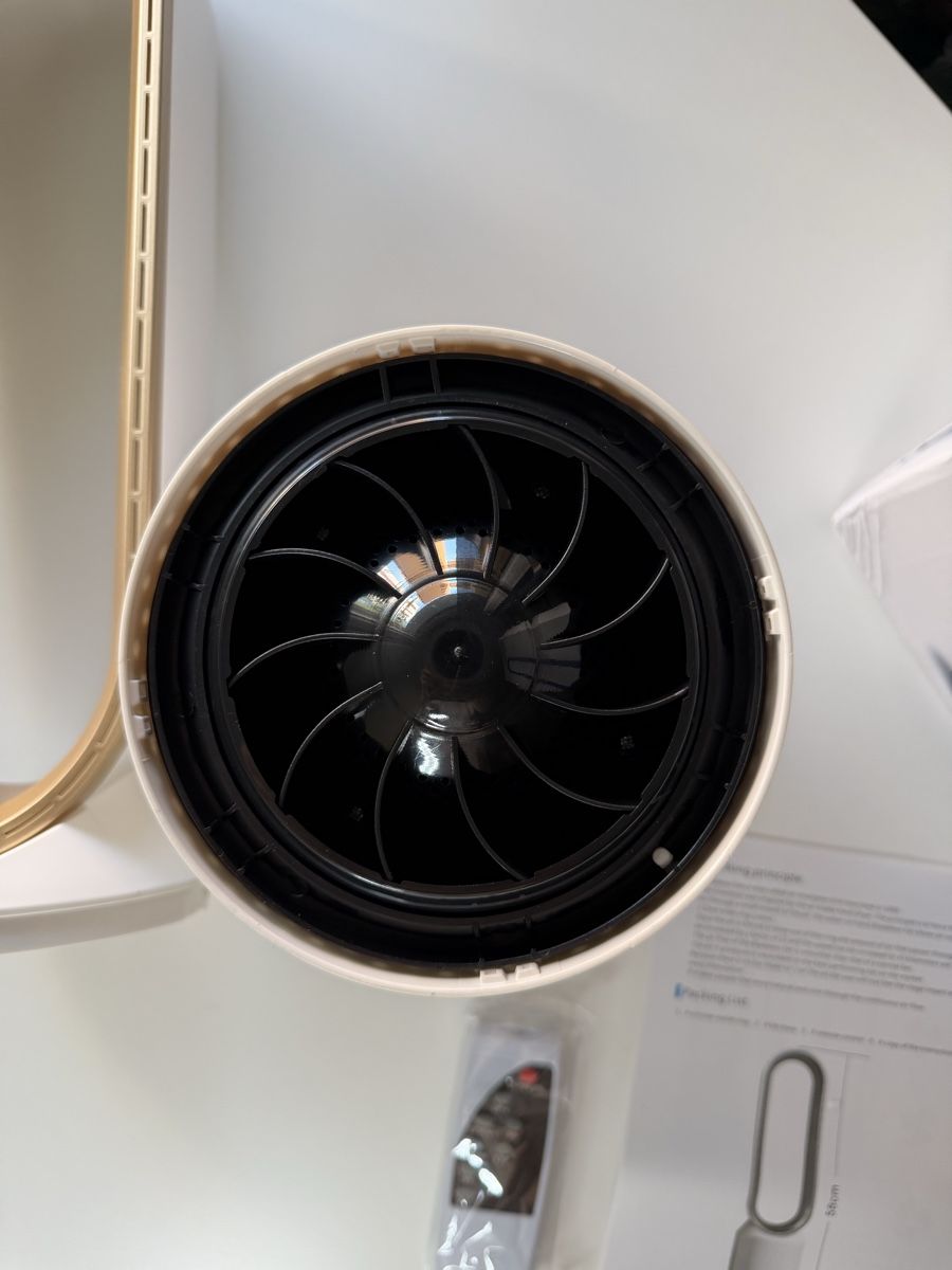 Ventilatoren: Bladeless Ventilator 58 cm mit Fernbedienung & Timer – Neu und originalverpackt aus Gossau SG von Alex_Tech 2