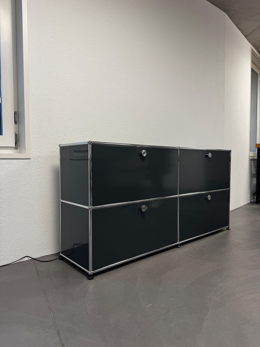 USM Kommoden: USM Haller Sideboard 2x2 Anthrazitgrau Q2 Inklusive Lieferun – Gebraucht aus Balsthal von Designhaus.Schmitt