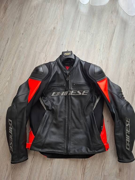Giacche: Dainese Töfflederjacke – Usato da Olten venduto da rita085 1