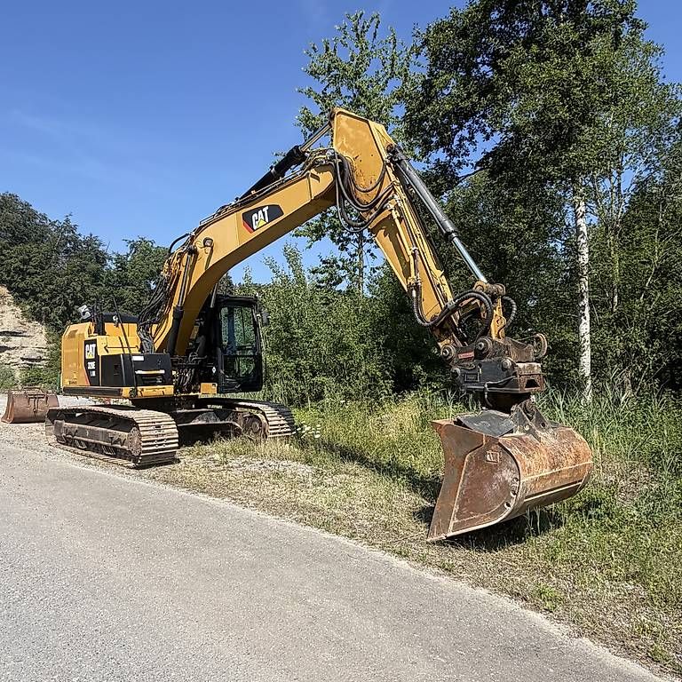 Caterpillar Escavatori: CAT 24Tonnen Bagger OilQuick – Usato da Menziken venduto da TairiBaumaschinen10 4