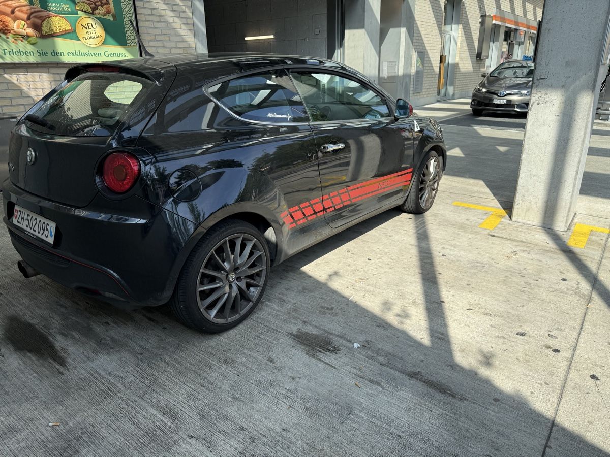 Alfa Romeo Automobili: Alfa Romeo Mito QV – Usato da Zürich venduto da lelee 3