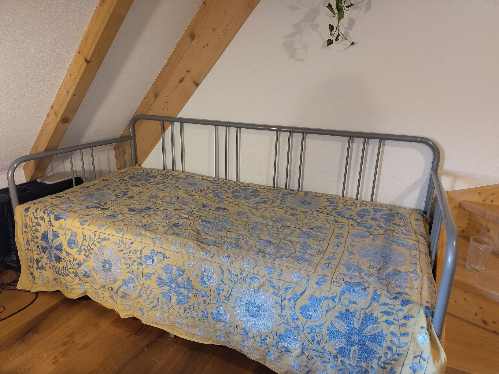 Sofas: Schlafsofa zu verschenken – Gebraucht aus Maisprach von ros_sq6n 1