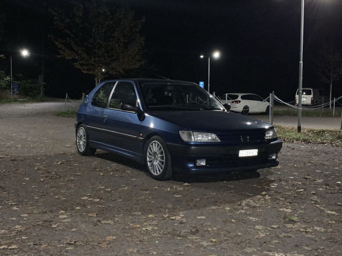 Peugeot Automobili: Peugeot 306 xsi – Usato da Au Sg venduto da san_8lvw 8