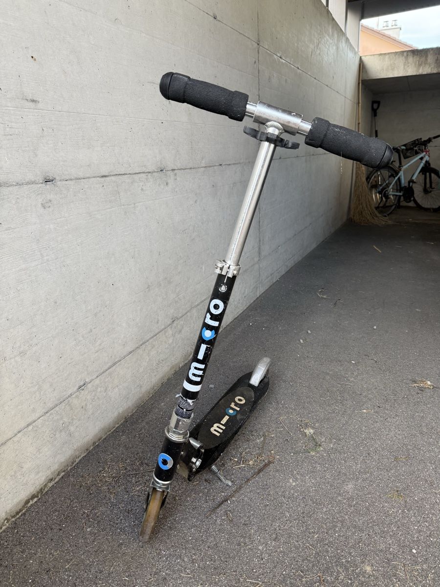 Scooter: Micro Light Kinder Scooter, schwarz – Usato da Spiegel b. Bern venduto da javi-rodriguez 3