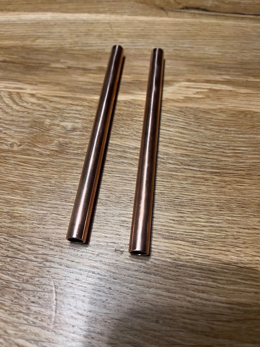 Set di posate: Strohhalm Trinkhalm kupfer massiv 15cm – Nuovo (secondo la descrizione) da Goldingen venduto da Thomas.Perrin
