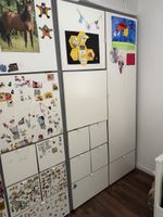 Kleiderschrank weiss mit Schubladen und Fächern guter Zustan