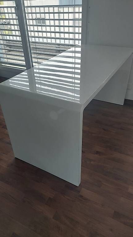 Kare Schreibtische: Schreibtisch weiss Kare Design - ab 1chf – Gebraucht aus Schlieren von Sant0ryu