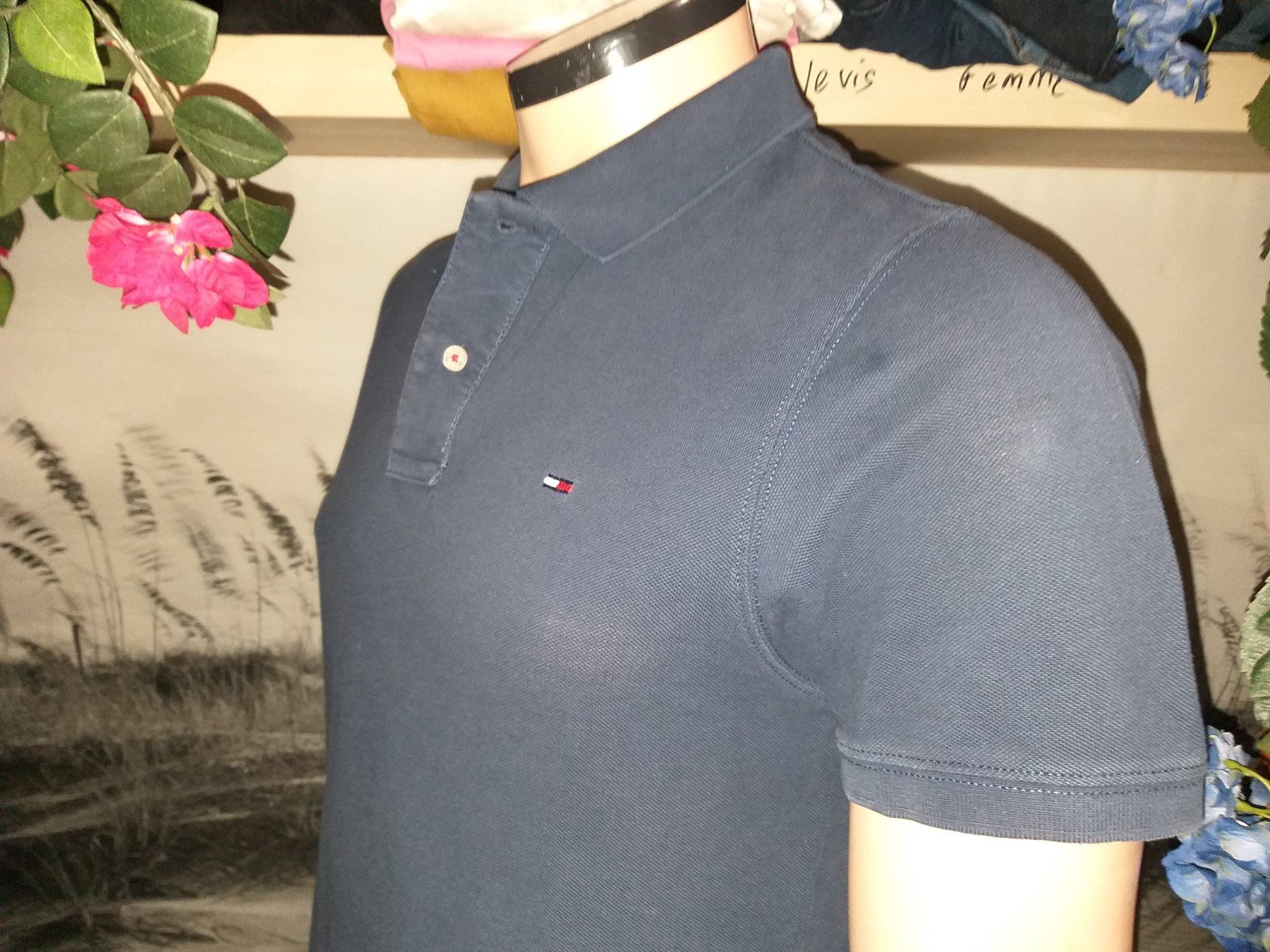 Tommy Hilfiger Magliette Polo: Polo TOMMY HILFIGER    Taille / Grosse M..... – Usato da Cossonay-ville venduto da Super-Price-Quality 4