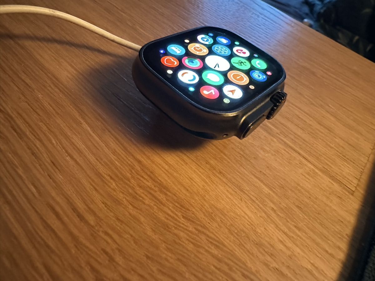 Apple Smartwatch: Apple Watch Ultra ein zu eins  – Gebraucht aus Heiligenschwendi von rod_2w6z 5