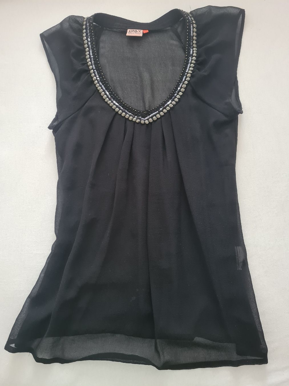 T-Shirts: 8 Sommer Oberteile Gr. S – Gebraucht aus Steinen von turbogeiss99 2