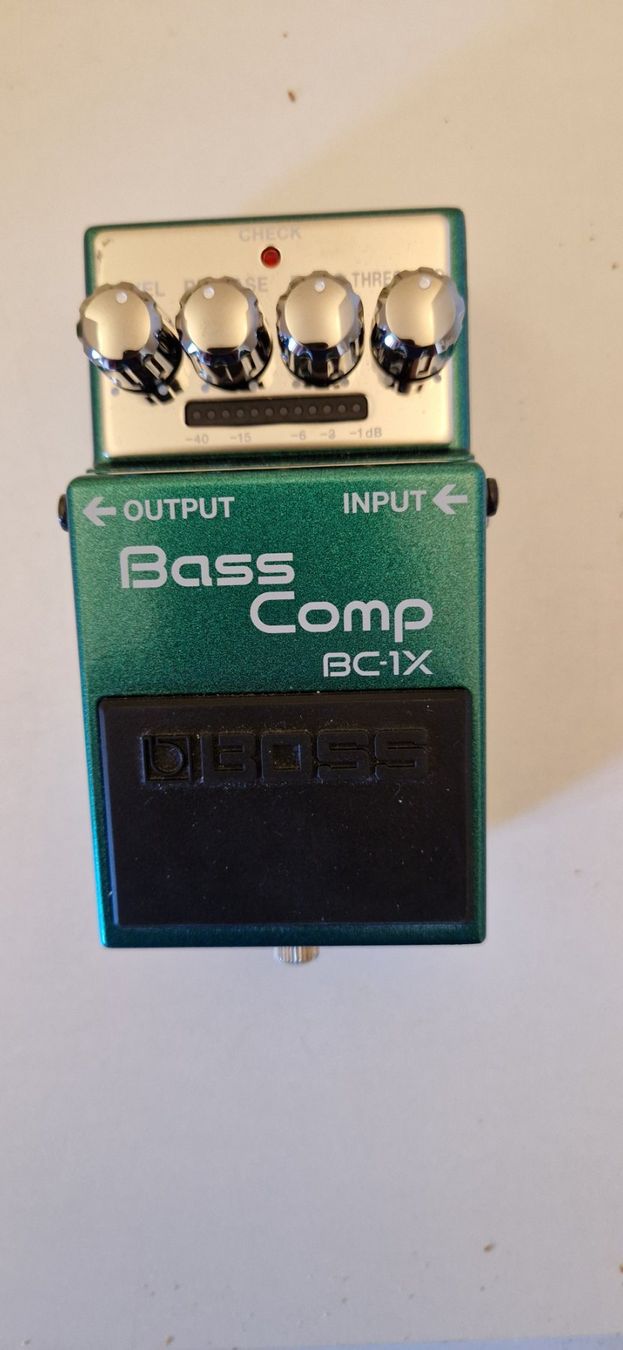 Boss Strumenti musicali: Boss Bass Compressor BC-1X – Usato da Zürich venduto da Gianni_66