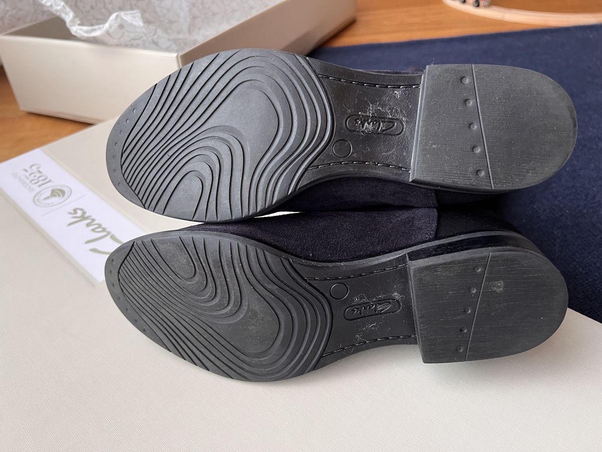 Clarks Scarpe da donna: Clarks Overknee Boots Gr.37 – Nuovo (secondo la descrizione) da Langenthal venduto da you_hwt9 2