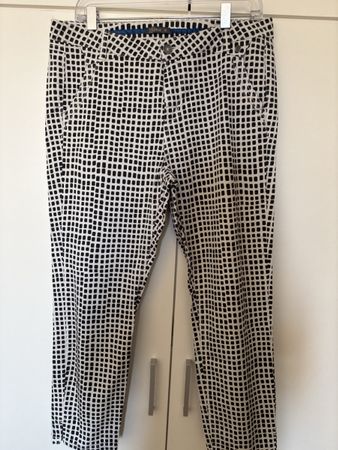 Coole Sommerhose Nile, Grösse XL, schwarz-weiss gemustert