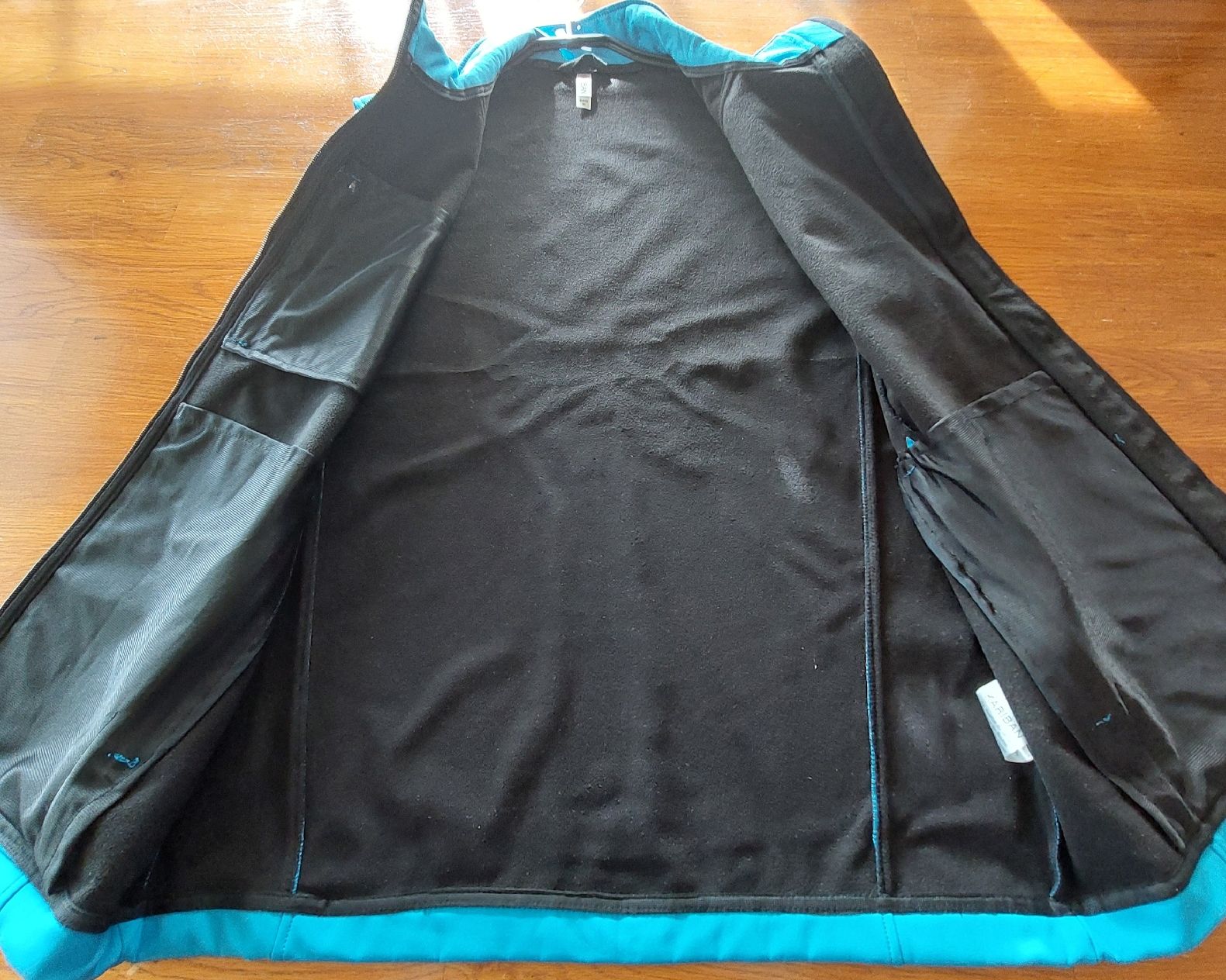 Gilets & Westen: Kariban Softshell Weste Türkis, Grösse M, neu! – Neu und originalverpackt aus Gunzwil von Jounima 1