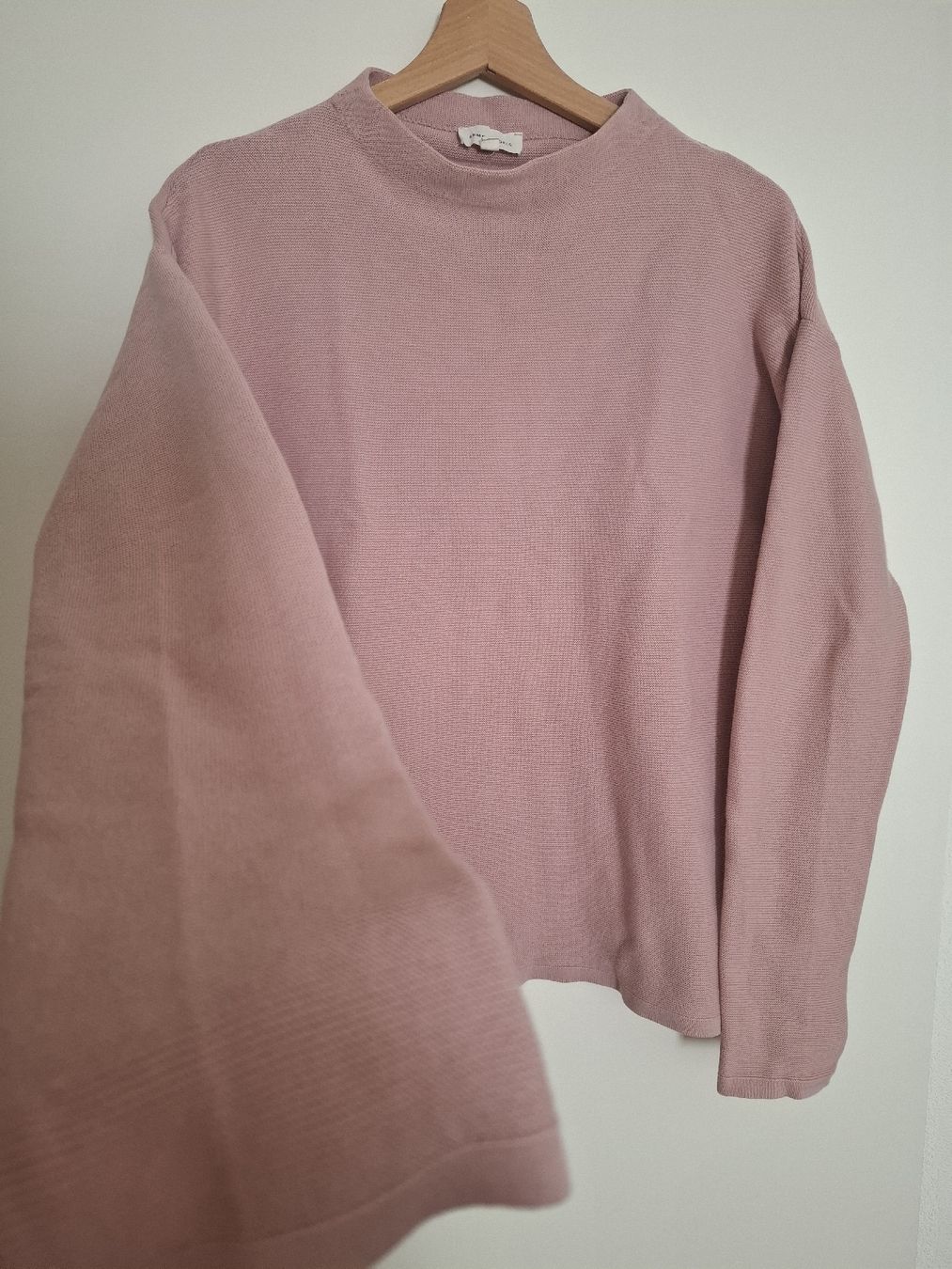 Armedangels Pulls & Sweat-shirts: Pullover ARMADAENGELS rosa Grösse S neuwertig – D'occasion à Rapperswil SG par keanna