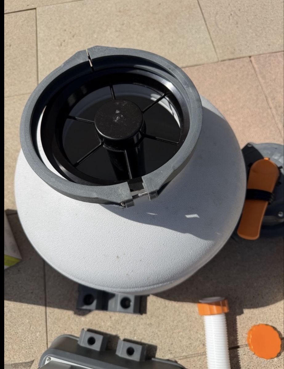Bestway Schwimmbad: Bestway Pool mit Sandfilter Pumpe  – Gebraucht aus Buchs ZH von man_v7y7 4