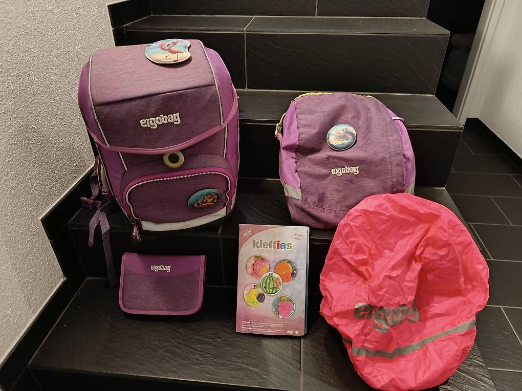 Kindertaschen: ergobag cubo light Set – Gebraucht aus Wäldi von cat_zs5r
