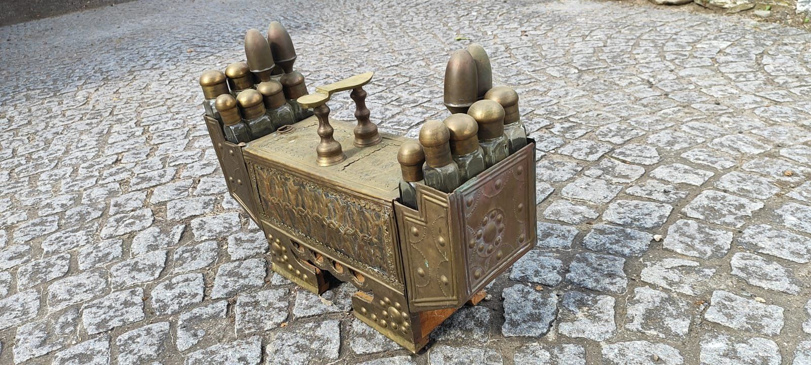 Toutes les décorations: Antiker Schuhputzkasten – D'occasion à Dürnten par markusdubs 3