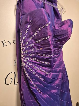Cocktailkleid Violett Gr. 38/40