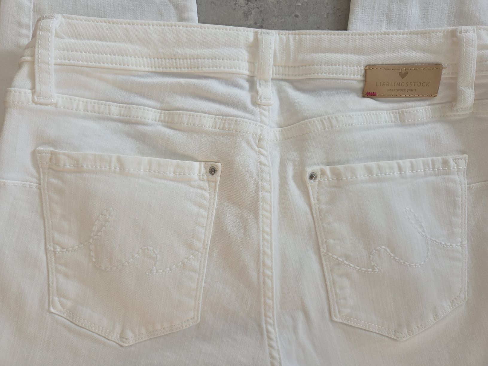 Lieblingsstück Jeans: schöne Jeans, Lieblingsstück – Nuovo (secondo la descrizione) da Wiesendangen venduto da Sinhuk 3
