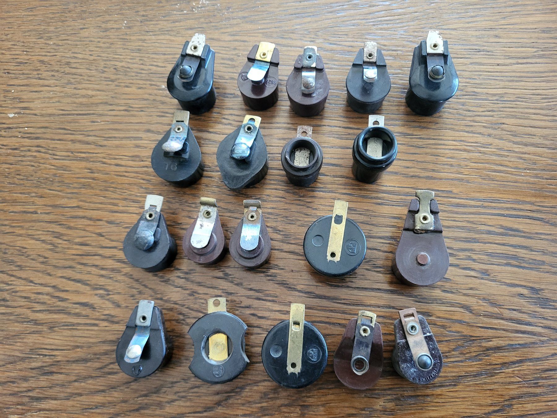 Tutti pezzi di ricambio auto: Rotoren und Zündverteilerdeckel Oldtimer – Nuovo (secondo la descrizione) da Wohlen AG venduto da gino45 1