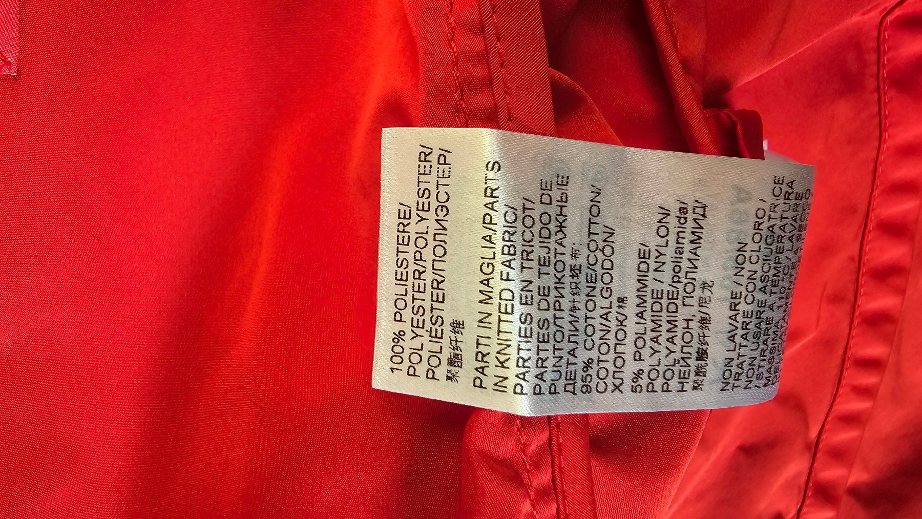 Jacken: Regenumhang Ermanno Scervino rot neuwertig 40 – Gebraucht aus Meggen von Bilanz70 5